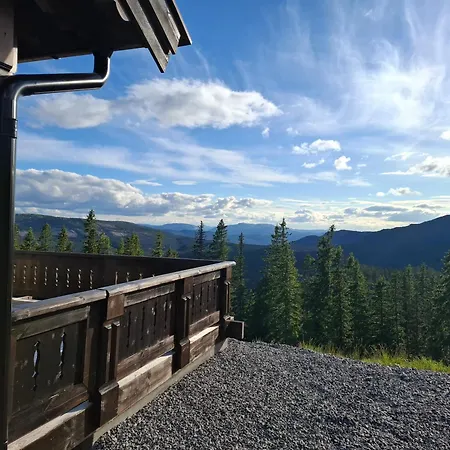 With An Amazing View At Szálloda 4*